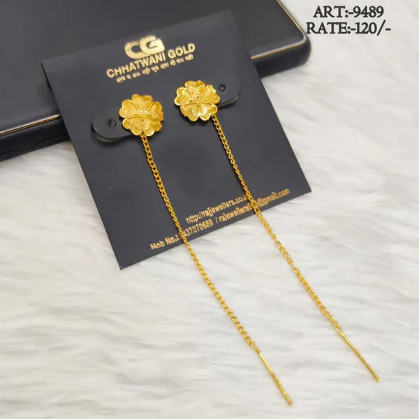 Gold_Tone_Floral_Chain_Drop_Earrings_For_Women