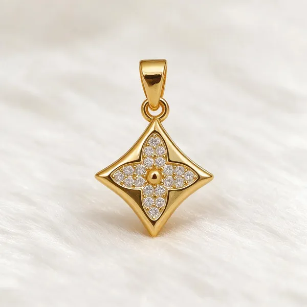 Gold_Tone_Floral_Stone_Pendant_For_Women