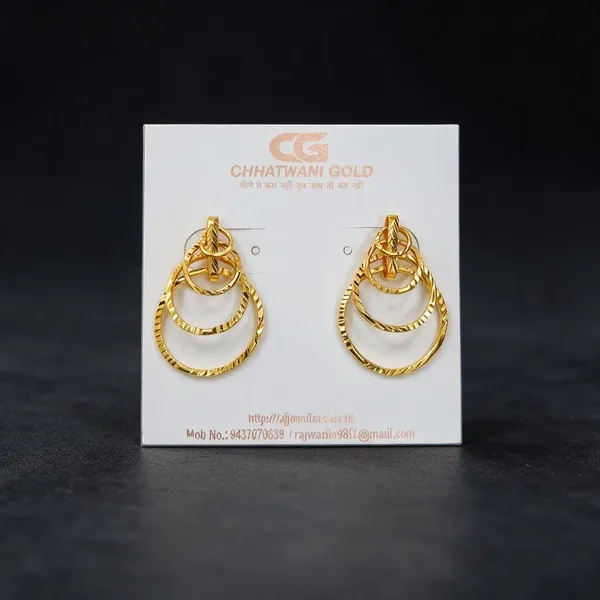Gold_Tone_Layered_Hoop_Earrings_For_Women