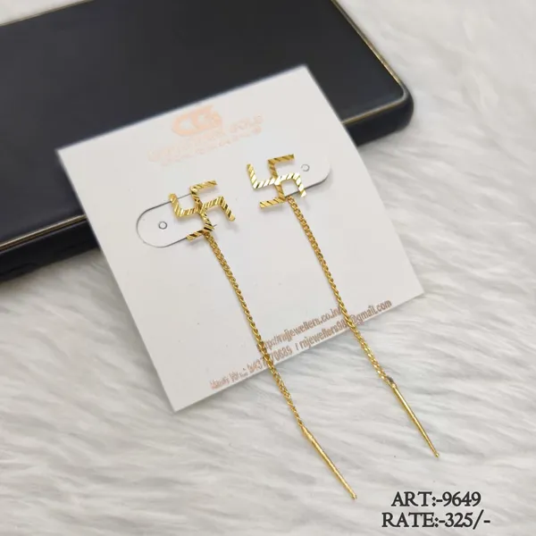 Gold_Tone_Chain_Drop_Earrings_For_Women