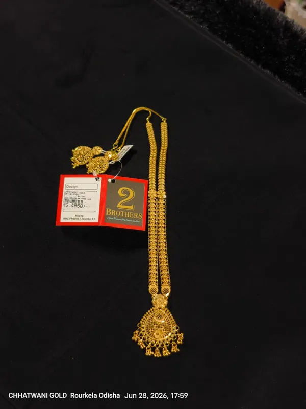 Gold_Tone_Traditional_Long_Necklace_for_Women