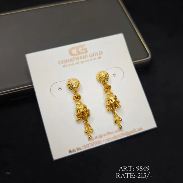 Gold_Tone_Jhumka_Drop_Earrings_For_Women