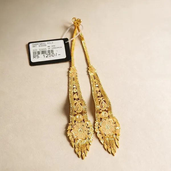 Gold_Tone_Traditional_Floral_Drop_Earrings_For_Women