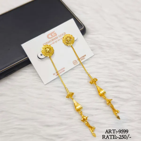 Gold-Tone_Traditional_Long_Dangle_Earrings_For_Women