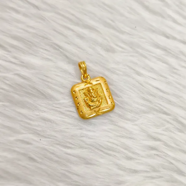 Gold_Tone_Ganesha_Square_Pendant_For_Men_And_Women