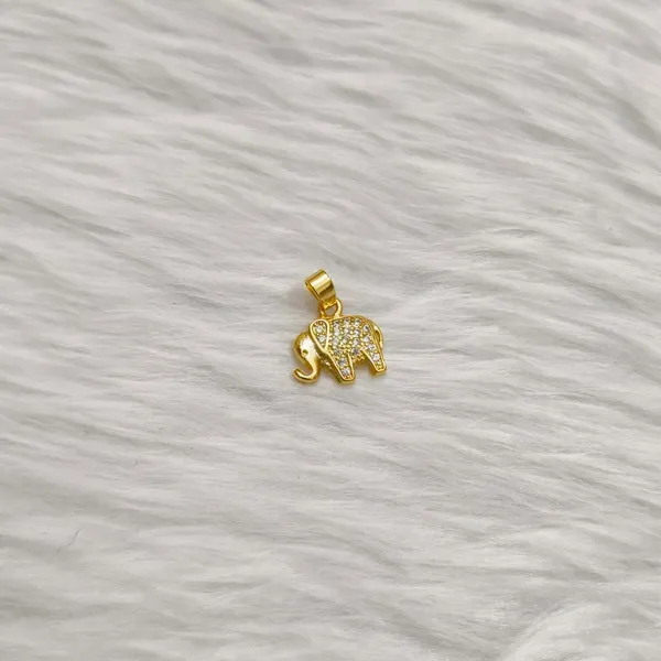 Gold_Tone_Embellished_Elephant_Pendant_For_Women