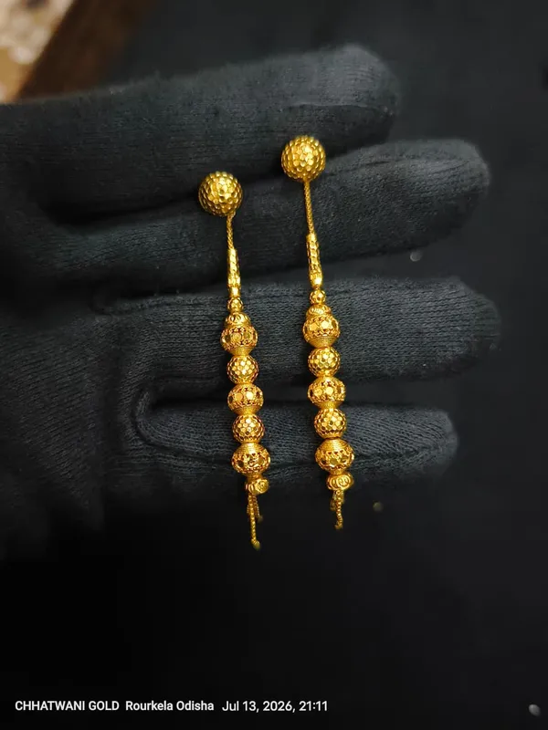 Gold-Toned_Traditional_Drop_Earrings_For_Women
