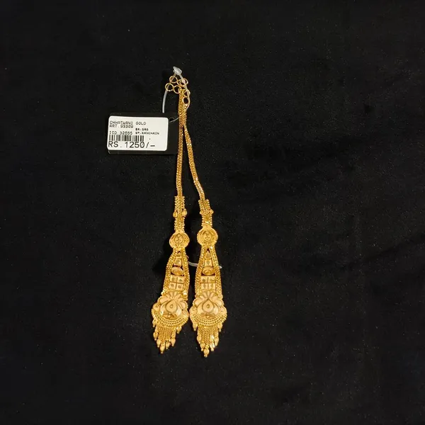 Gold_Tone_Traditional_Drop_Earrings_For_Women