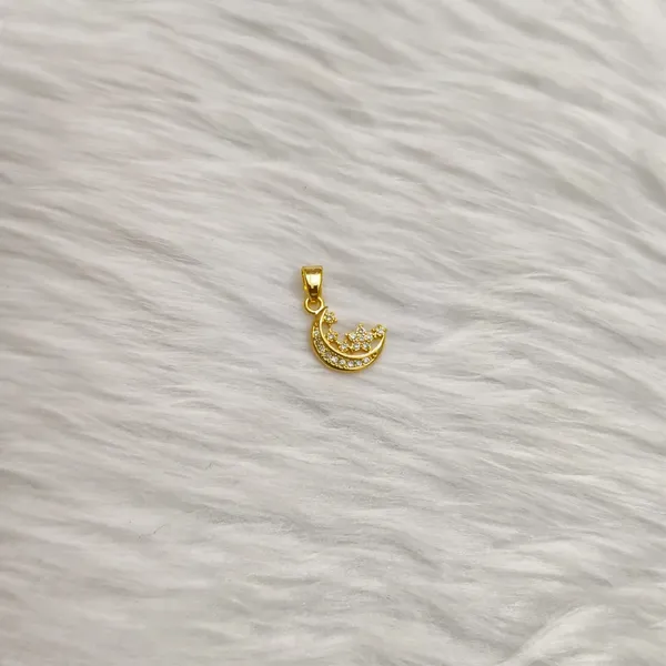Gold-Tone_Heart_And_Butterfly_Pendant_For_Women