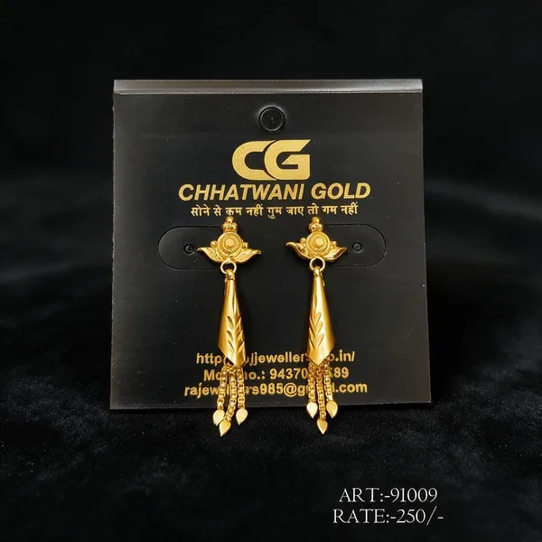 Gold-Tone_Ornamental_Drop_Earrings_For_Women