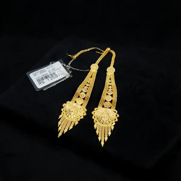 Gold-Toned_Traditional_Decorative_Jewellery_Accessory