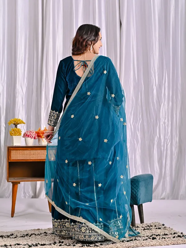 Midnight_Blue_Viscose_Velvet_Sharara_Suit_Set_For_Women