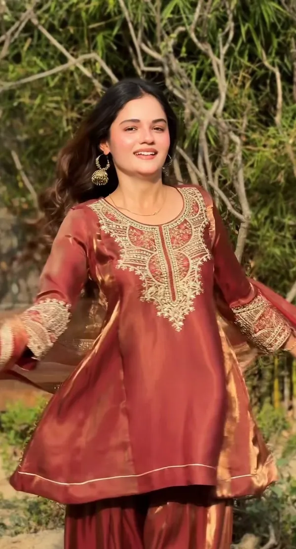 Bronze_Heavy_Fancy_Silk_Pakistani_Suit_Set_For_Women