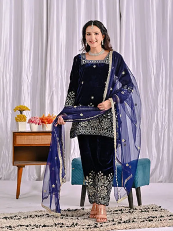 Midnight_Blue_Premium_Heavy_Viscose_Velvet_Party_Wear_Ensemble_For_Women