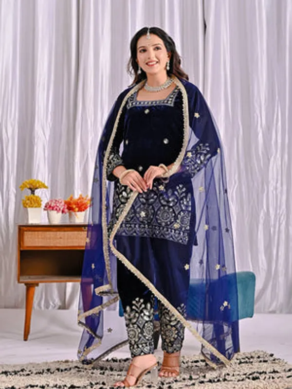 Midnight_Blue_Premium_Heavy_Viscose_Velvet_Party_Wear_Ensemble_For_Women