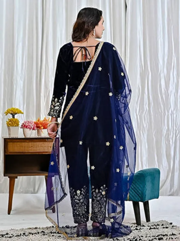 Midnight_Blue_Premium_Heavy_Viscose_Velvet_Party_Wear_Ensemble_For_Women