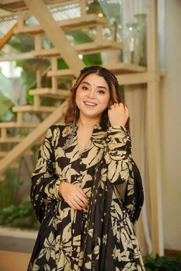 Black__And_Beige_Muslin_Cotton_Anarkali_Suit_Set_For_Women