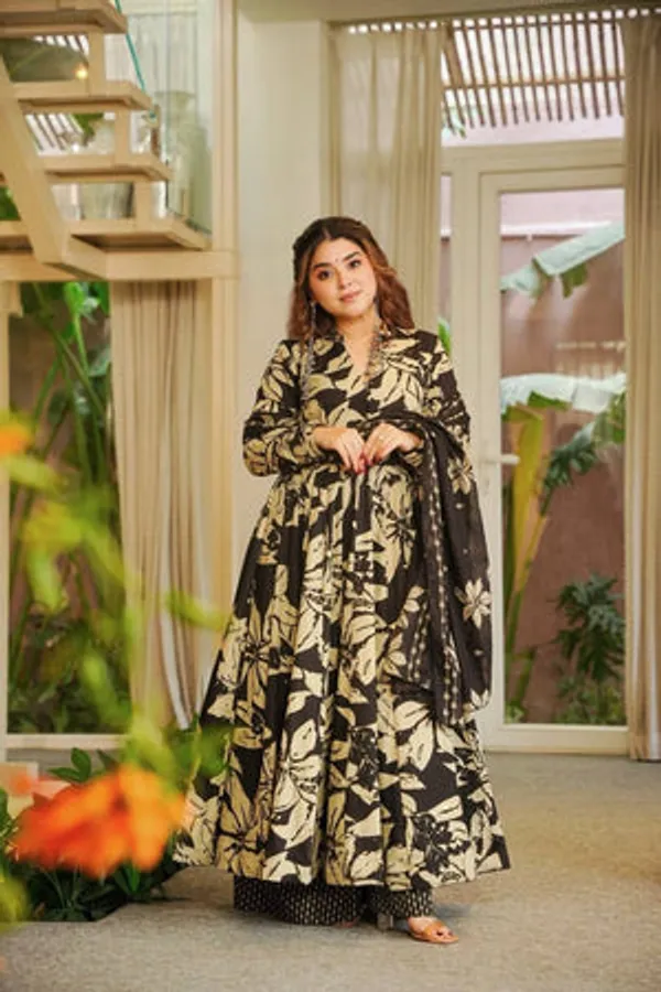 Black__And_Beige_Muslin_Cotton_Anarkali_Suit_Set_For_Women