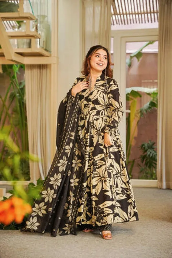 Black__And_Beige_Muslin_Cotton_Anarkali_Suit_Set_For_Women