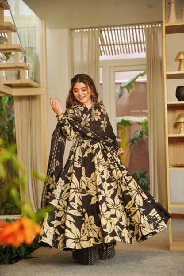 Black__And_Beige_Muslin_Cotton_Anarkali_Suit_Set_For_Women