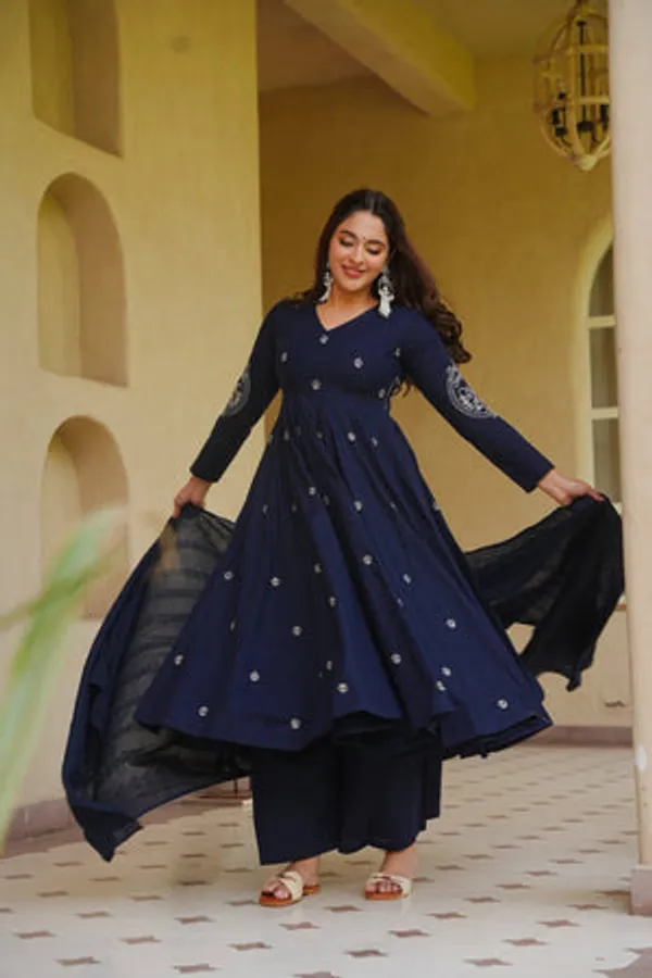Navy_Heavy_Fancy_Silk_Anarkali_Kurta_Pant_Set_For_Women
