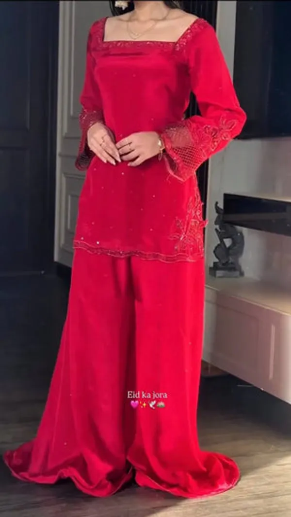 Red_Heavy_Natural_Crepe_Silk_Kurta_Palazzo_Set_For_Women