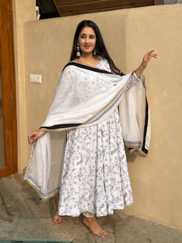 White_Art_Silk_Anarkali_Set_For_Women