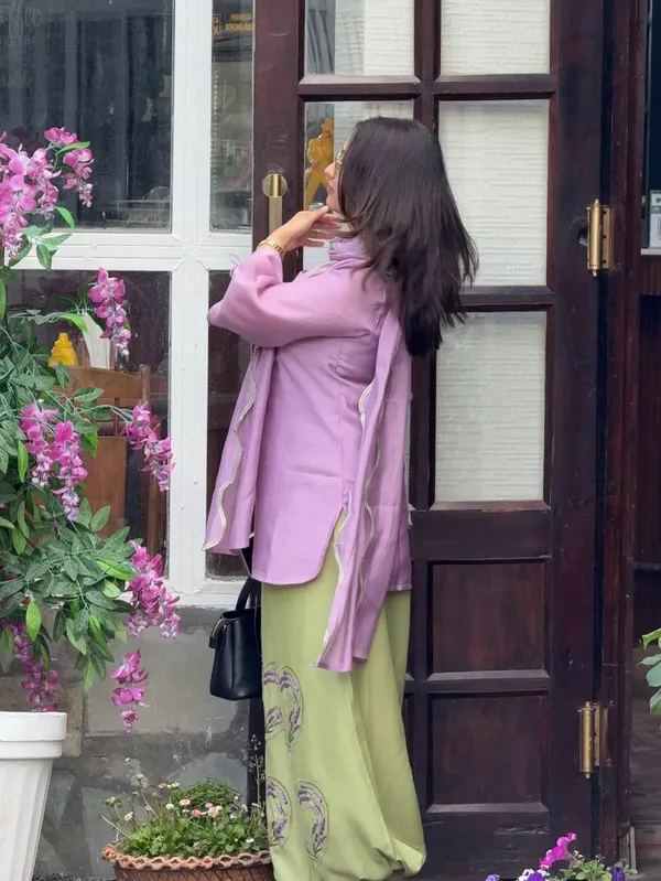 Women’s_Lavender_Rayon_Kurta_with_Green_Embroidered_Palazzo_Set