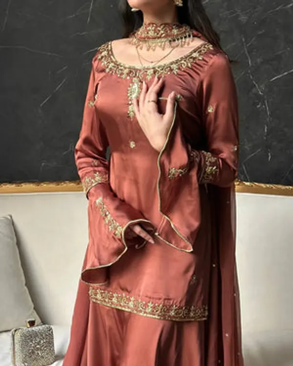 Orange_Heavy_Natural_Crepe_Silk_Suit_Set_For_Women