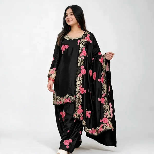Black_Pure_Heavy_Viscose_Velvet,_Heavy_Butterfly_Net_Silk_Suit_Set_For_Women