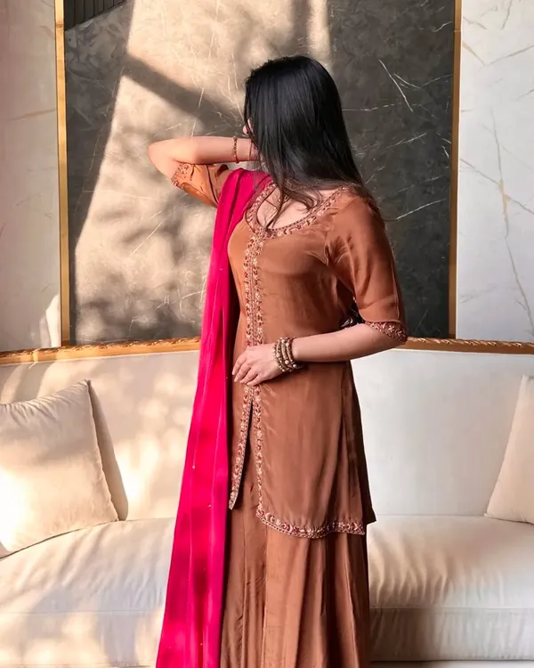 Orange_Heavy_Natural_Crepe_Silk_Suit_Set_For_Women