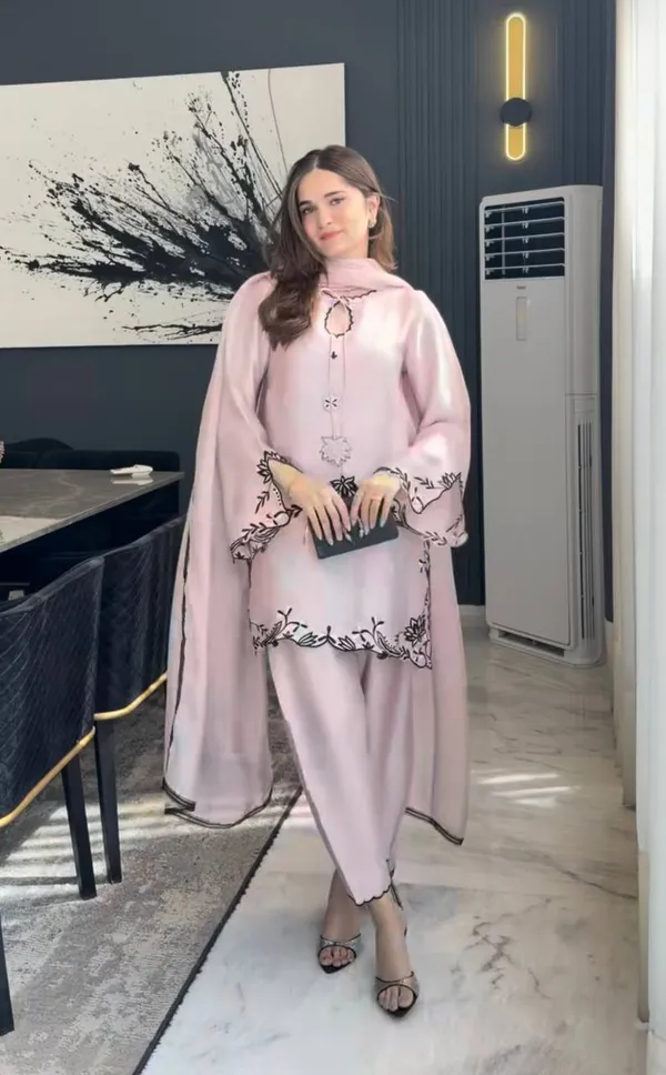 Pink_Heavy_Natural_Crepe_Silk_Palazzo_Suit_Set_For_Women