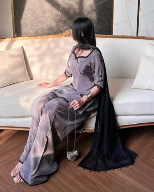 Gray_Heavy_Natural_Crepe_Silk_Suit_Set_For_Women