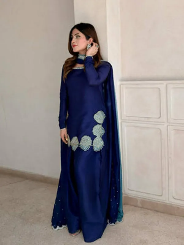 Blue_Heavy_Natural_Crepe_Silk,_Heavy_Pure_Chiffon_Silk_Farshi_Suit_Set_For_Women