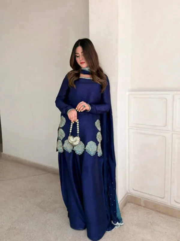 Blue_Heavy_Natural_Crepe_Silk,_Heavy_Pure_Chiffon_Silk_Farshi_Suit_Set_For_Women