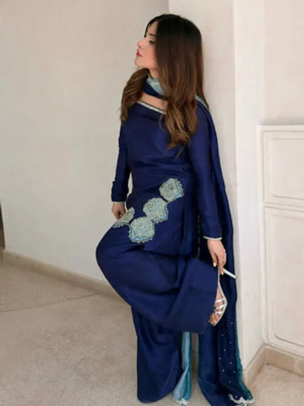 Blue_Heavy_Natural_Crepe_Silk,_Heavy_Pure_Chiffon_Silk_Farshi_Suit_Set_For_Women