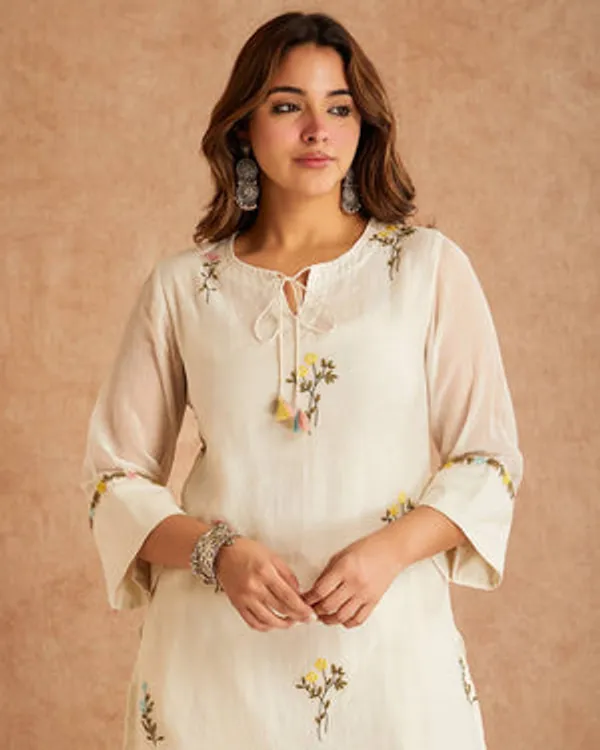 White_Heavy_Roman_Silk,_Heavy_Faux_Georgette_Suit_Set_For_Women