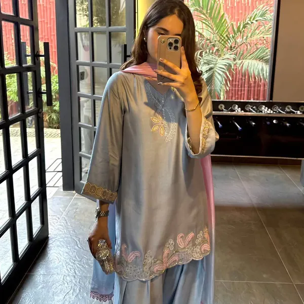 Sky_Blue_Pure_Cotton_Silk,_Heavy_Pure_Tabby_Organza_Silk_Kurti_Palazzo_Set_For_Women