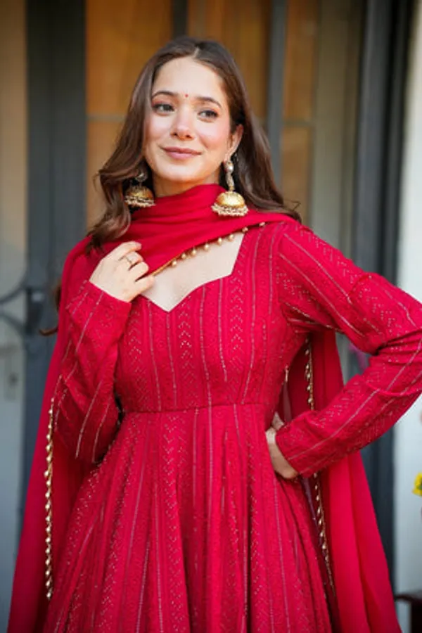 Red_Heavy_Blooming_Georgette_Dress_Set_For_Women