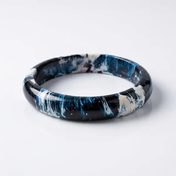 Black_And_Blue_Premium_And_Traditional_Lac_Bangles_For_Women