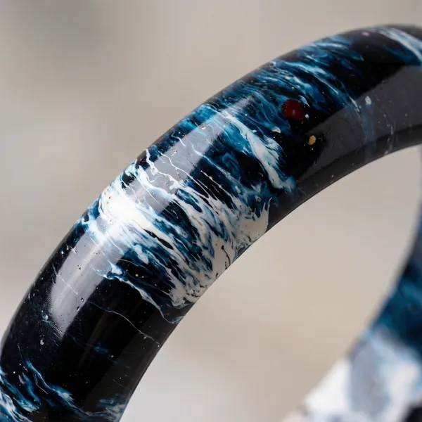 Black_And_Blue_Premium_And_Traditional_Lac_Bangles_For_Women