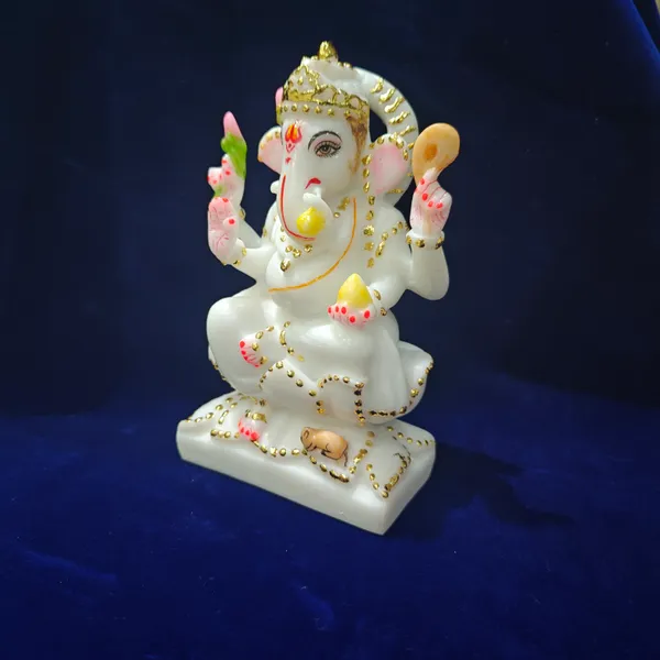 7"_KAMAL_GANESH_JI-MARBLE_DUST_IDOL