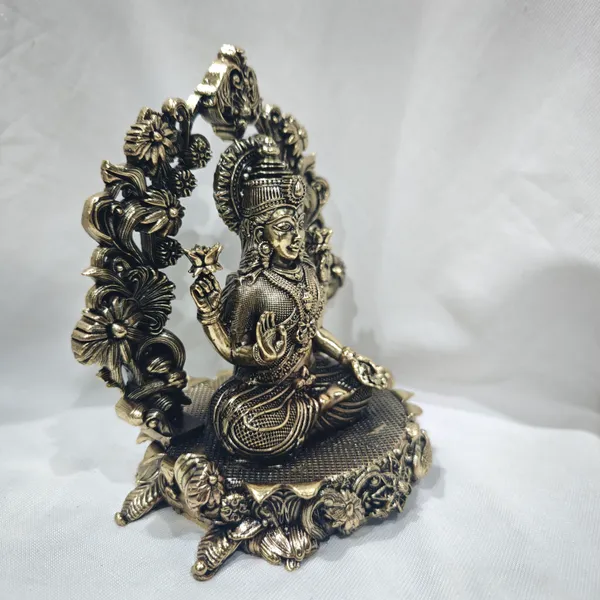 Lakshmi_Prabhavali_Brass_Antique_Idol