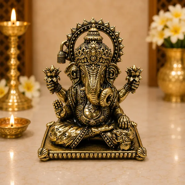 Dagdu_Kiran_Ganesh-MARBLE_DUST_IDOL