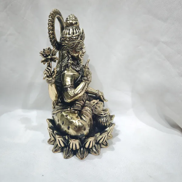 Laxmi_1-MARBLE_DUST_IDOL