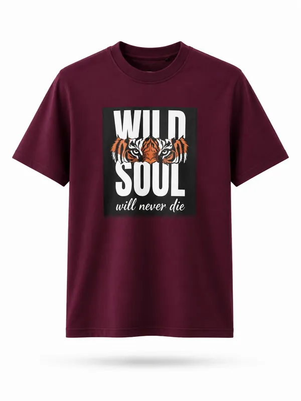 Maroon_Cotton_Blend_Regular_Fit_Tiger_Graphic_Oversized_T-Shirt_For_Men