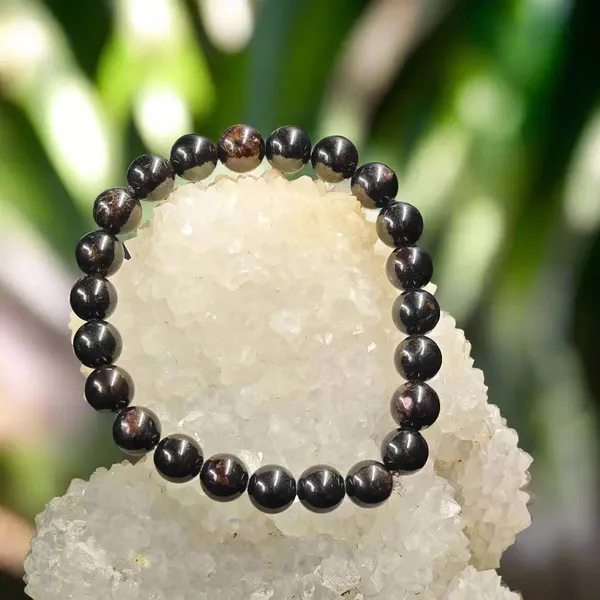 Garnet_Bracelet_Passion_Energy_Vitality