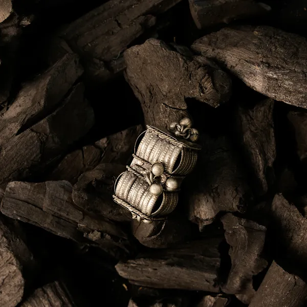 Ruhi_Oxidised_Ring_Default_Title