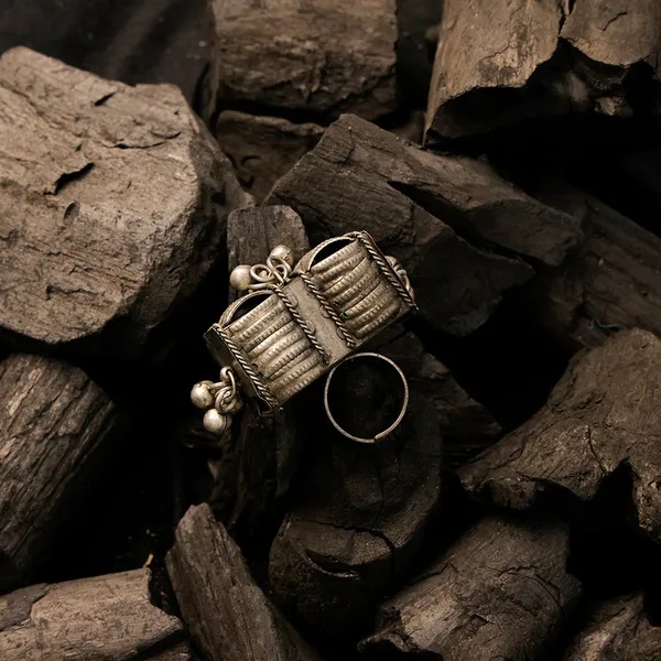 Ruhi_Oxidised_Ring_Default_Title