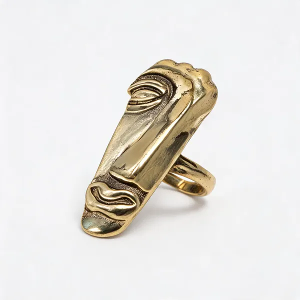 Muse_Face_Ring_Gold